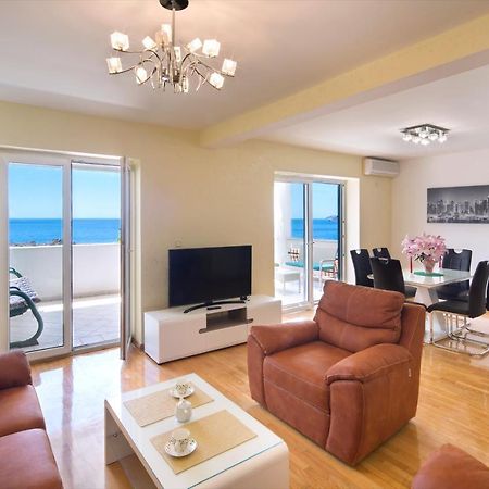 Family Apartment With Sea View Sveti Stefan Budva Ngoại thất bức ảnh