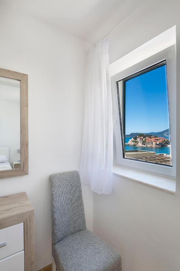 Family Apartment With Sea View Sveti Stefan Budva Ngoại thất bức ảnh